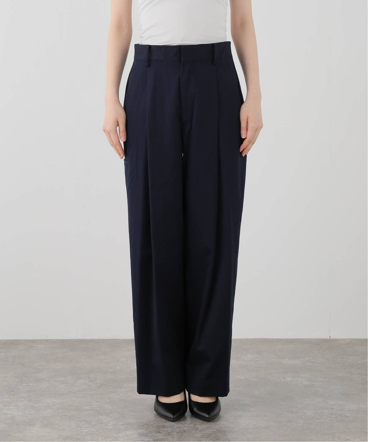 Gabardine Pants / ワイドタックトラウザー