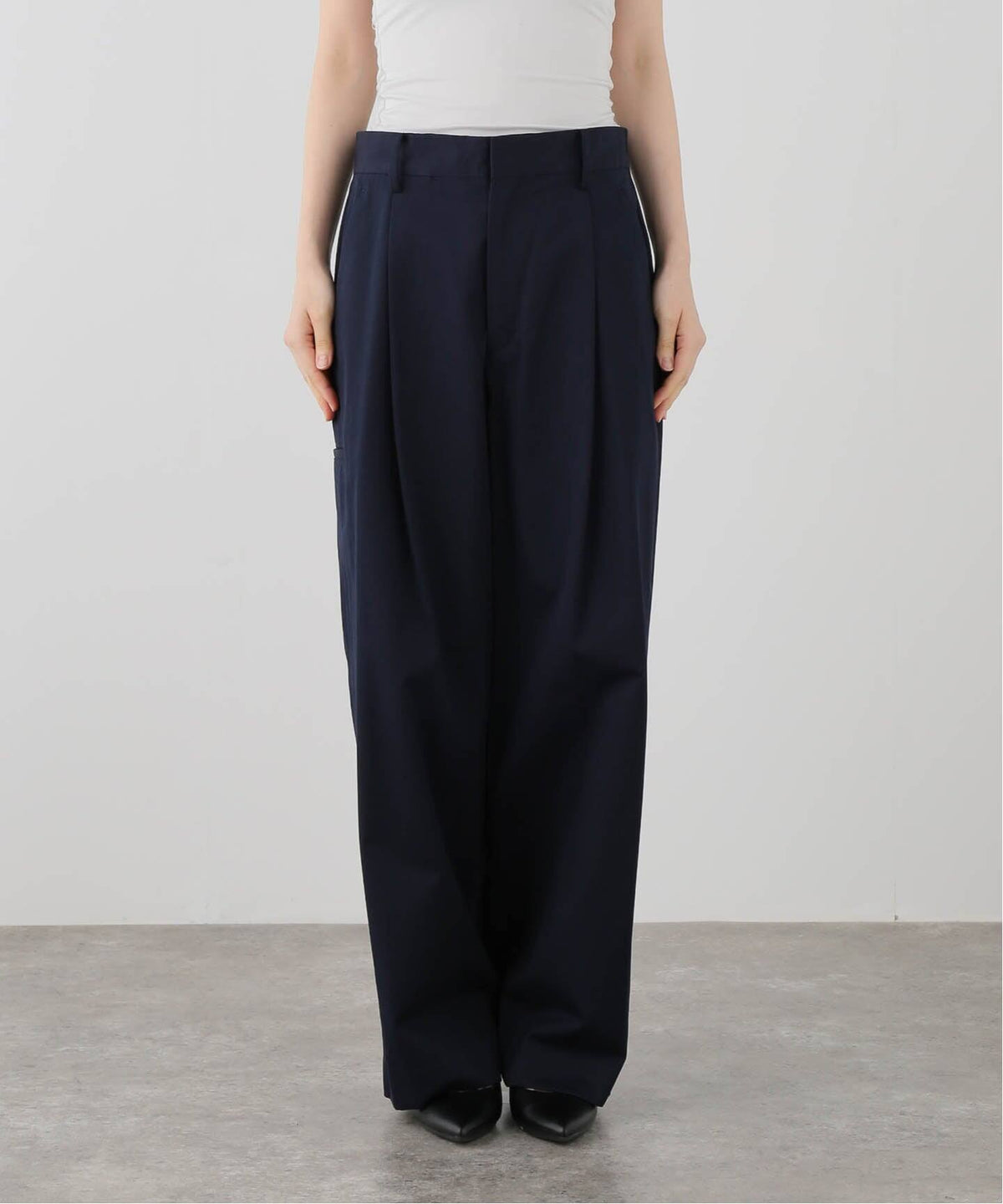 Gabardine Pants / ワイドタックトラウザー
